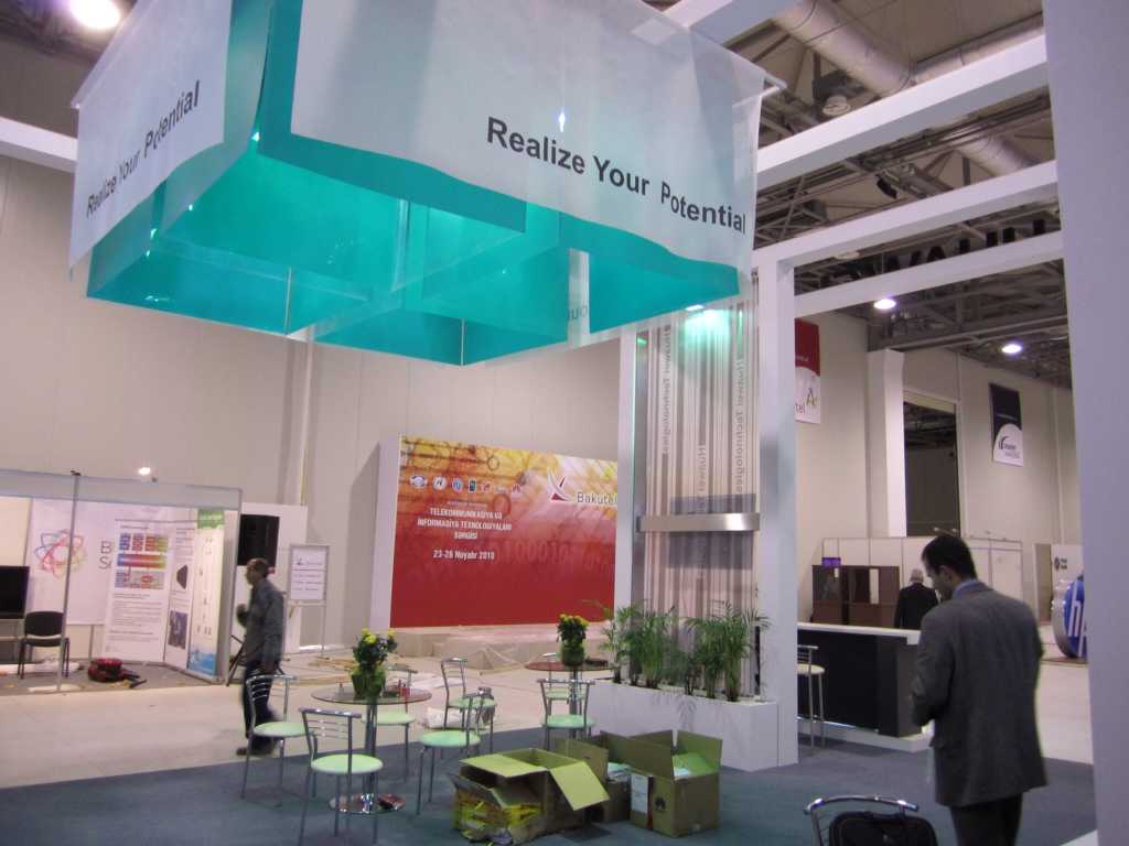 Huawei · Expo Stands Portfolio - IDEA.AZ